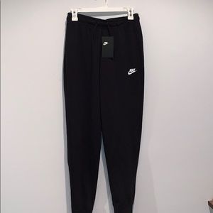 Black Nike slim fit sweat pants! With tags!